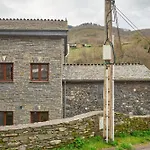 Valle Del Ibias - Primero Izquierda Apartmán Cecos